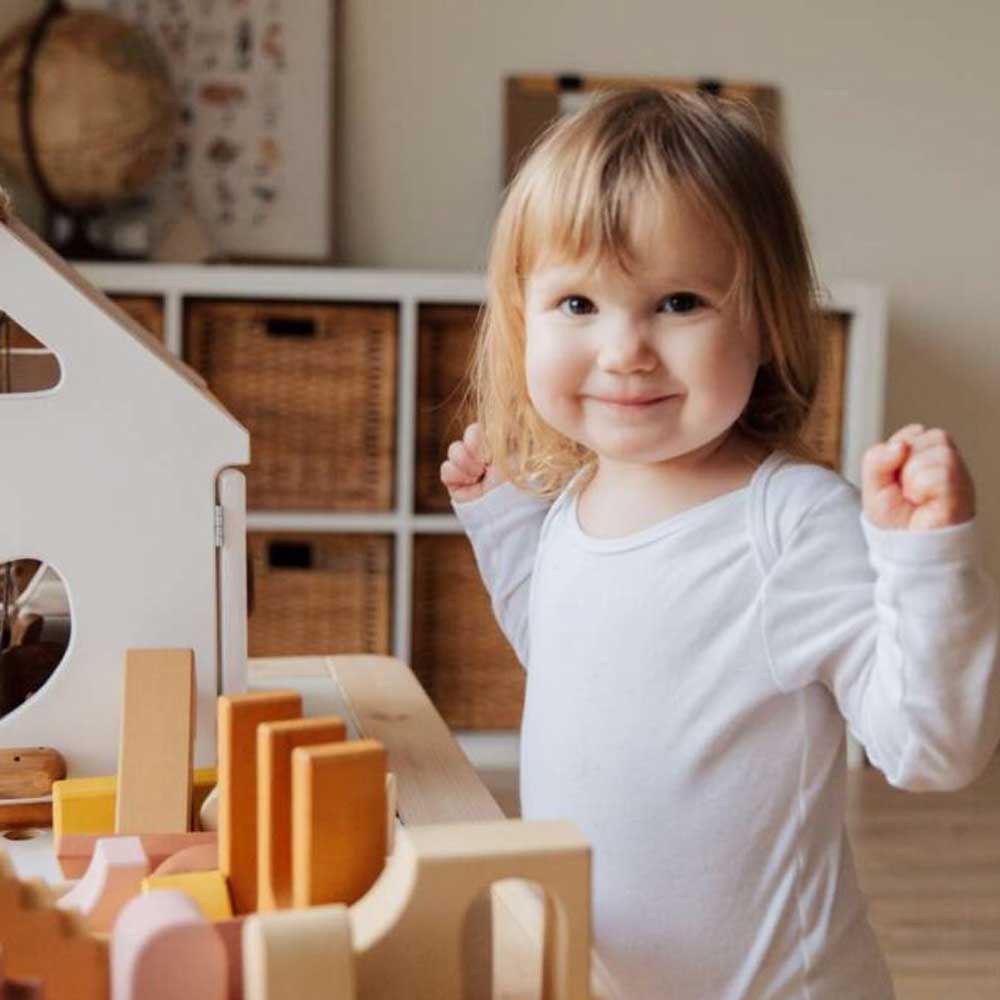 Đồ chơi thông minh giúp bé 2 tuổi phát triển trí tuệ toàn diện - Smart toys help 2 year old children develop comprehensive intelligence