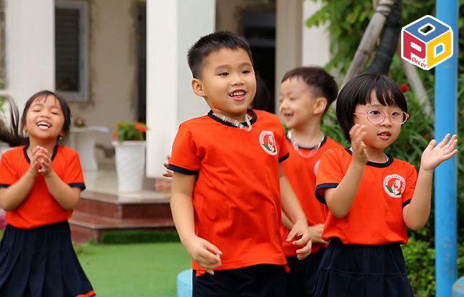 Hoạt động thú vị giúp trẻ yêu thích trường lớp