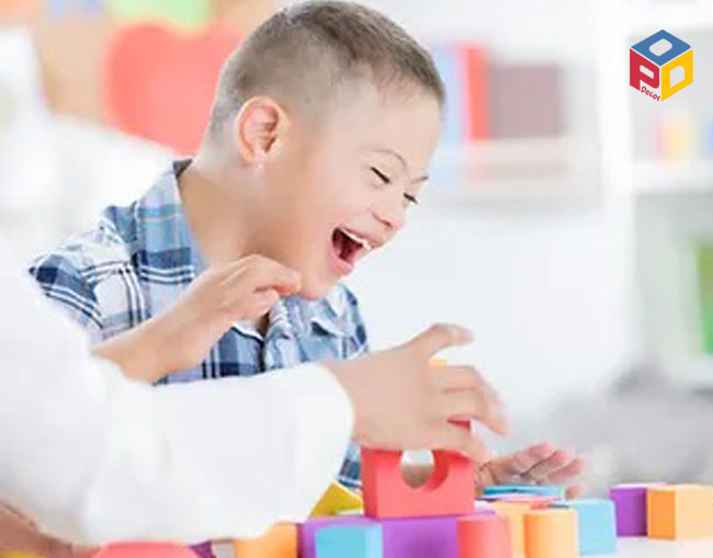 Khen ngợi và động viên trẻ