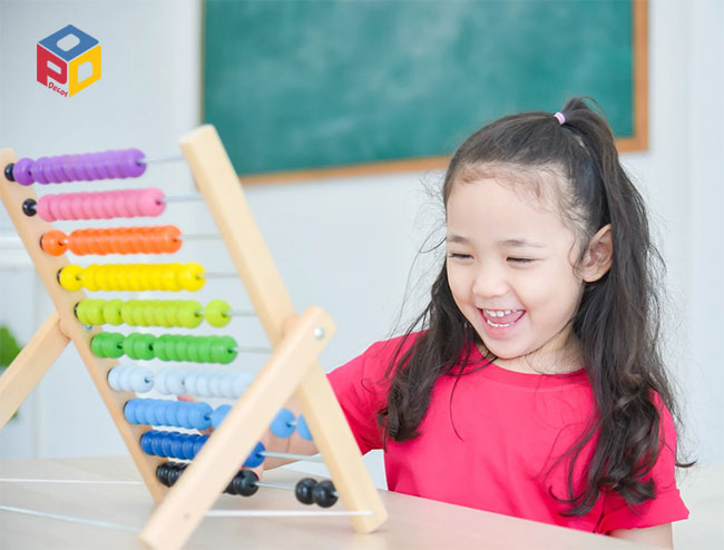 Mục tiêu của giáo dục sớm là khai thác tối đa tiềm năng tự nhiên của trẻ