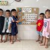 Trẻ mầm non học các con số và thời gian qua Lịch đa năng MP01
