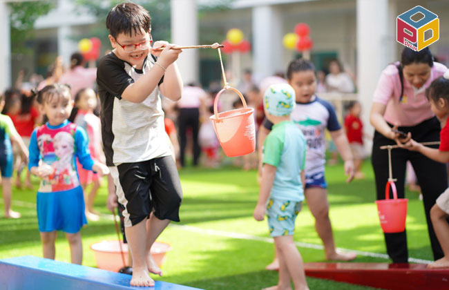 Trò chơi “Chuyền nước”