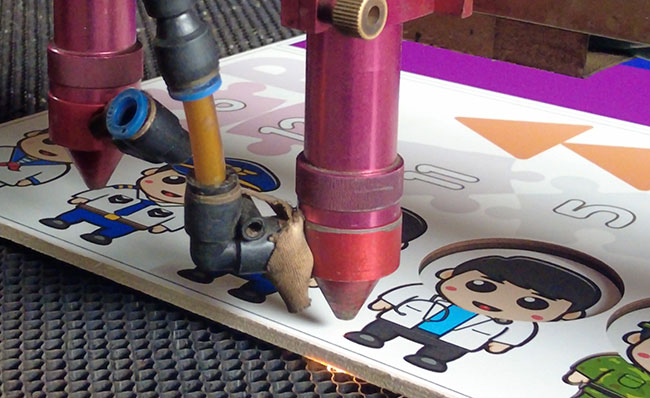 Cắt laser các linh kiện đồ chơi giáo dục